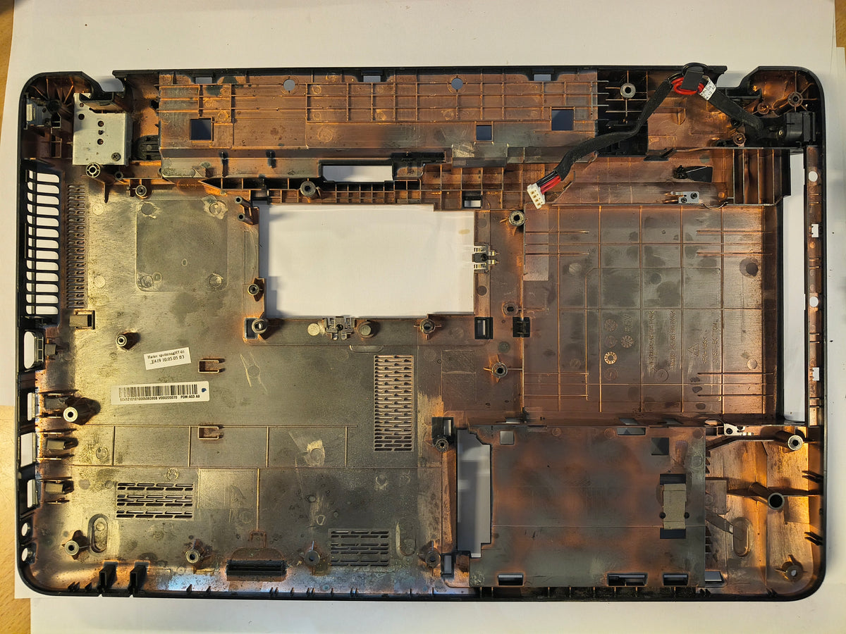 Toshiba Satelit C650C 113 Bottomcover