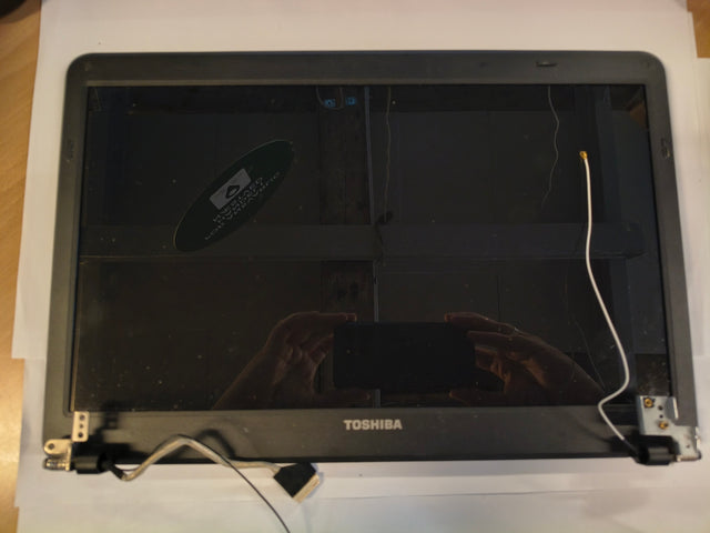 Toshiba Satelit C650C 113 LCD Backcover m/ Frontbezel