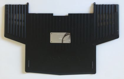 Dell Alienware P08G Bottomplate – brugt reservedel
