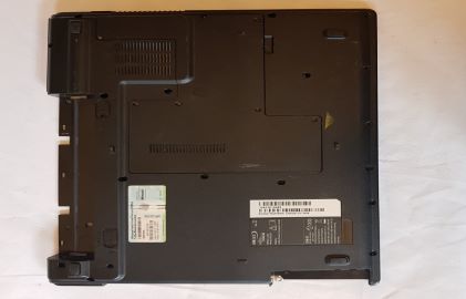 Fujitsu Siemens Amilo Li 2735 MS2228 Bunddæksel – brugt reservedel