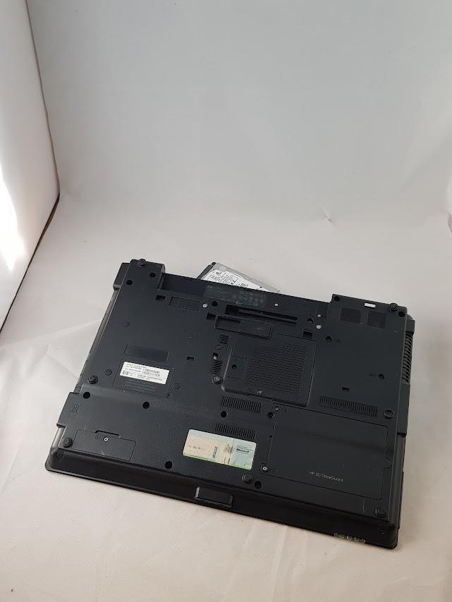 HP Compaq 6735B Topcase – brugt reservedel